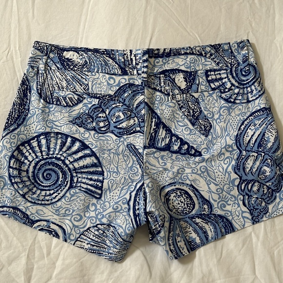 Lilly Pulitzer Callahan shorts - Picture 5 of 10
